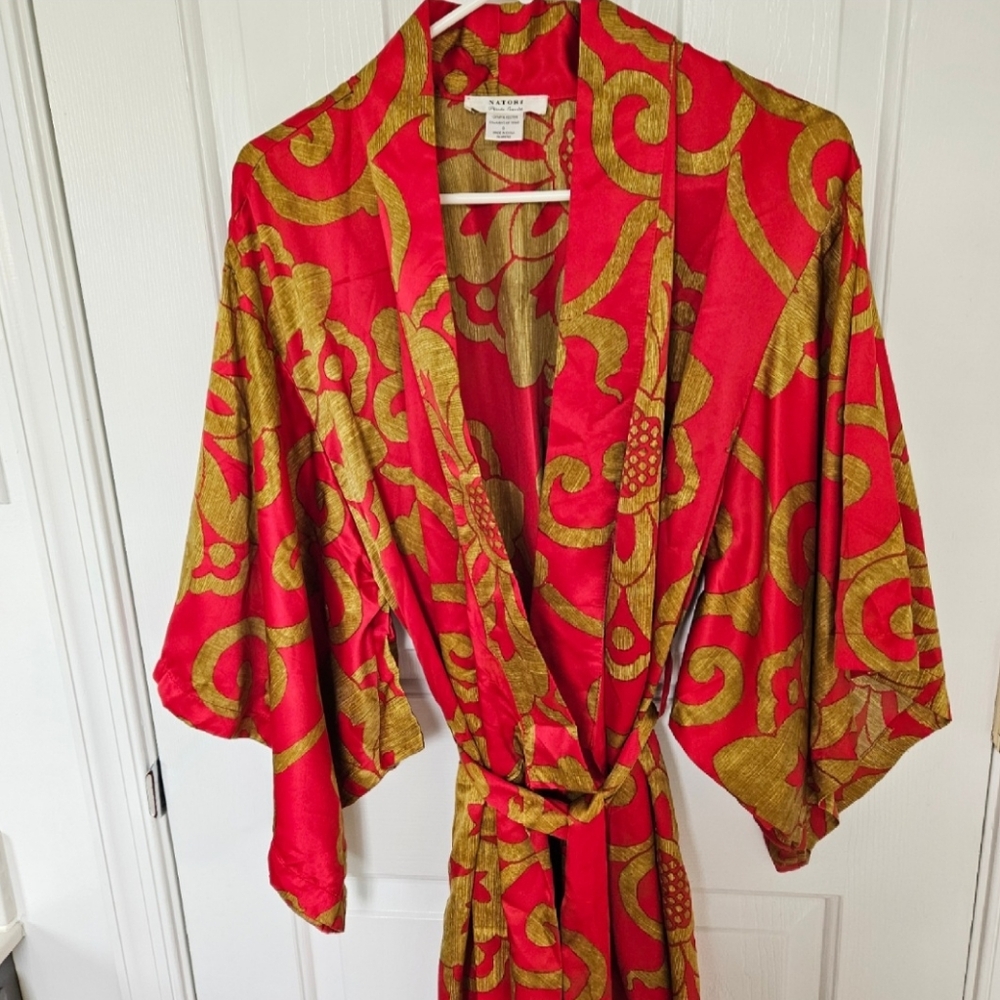 Vintage Natori Red & Gold Kimono Robe